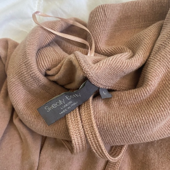 Sweaty Betty Funnel Neck Sweater - Picture 2 of 5